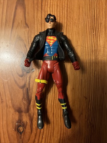 Superboy universe classics - superboy,